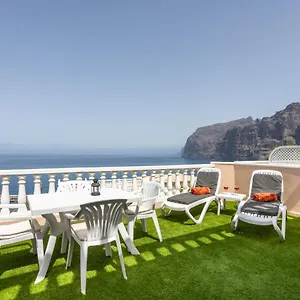 https://unique-buenavista.in-canary-islands.com